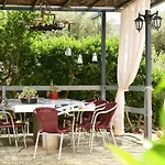 Holiday home Beachfront Samantha's Paradise Kiveri