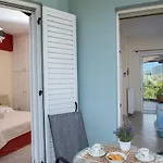 Holiday home Beachfront Samantha's Paradise Kiveri