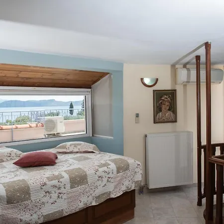 Beachfront Samantha's Paradise Kiveri