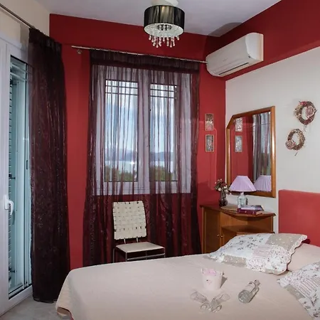 Beachfront Samantha's Paradise Дом отдыха *