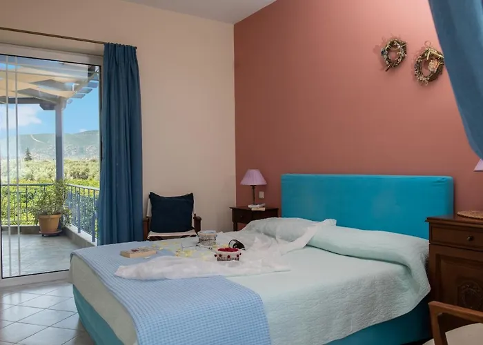 Beachfront Samantha's Paradise