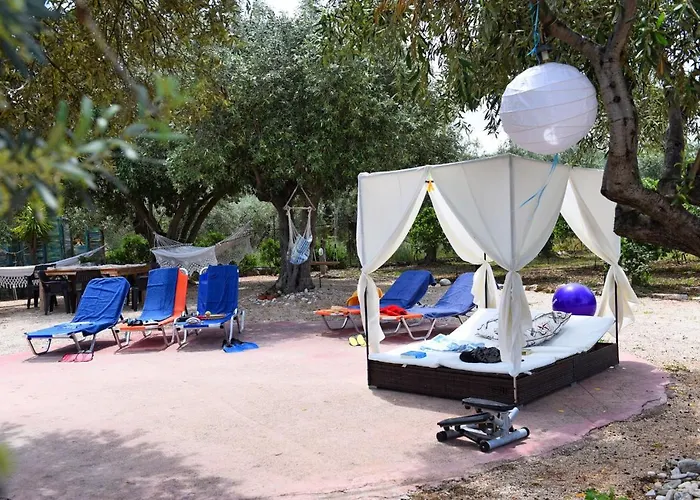 Beachfront Samantha's Paradise * Киверион